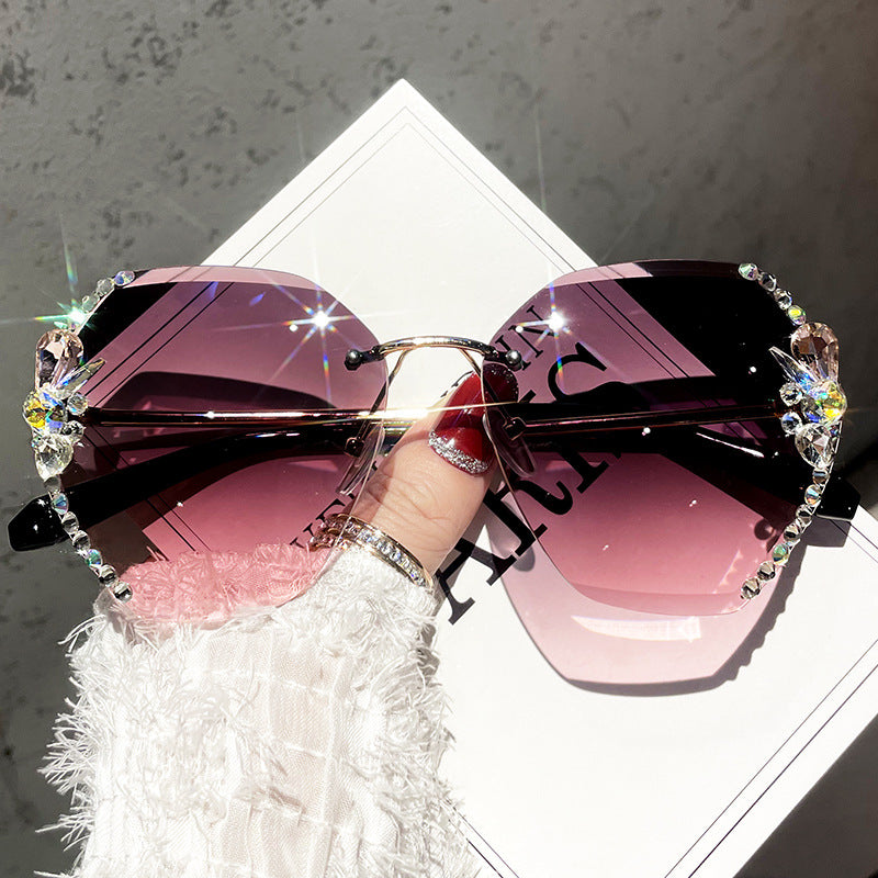 Women's fashion glasses 跨境太阳镜跨境新款镶钻墨镜大脸显瘦防紫外线水晶切边女士太阳镜