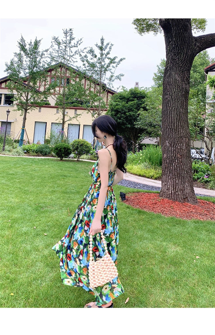 Fashion women's wear Bohemian Style Retro V-neck Oil Painting Printing Pleated Suspender Dress Seaside Vacation Elegant Beach Dress