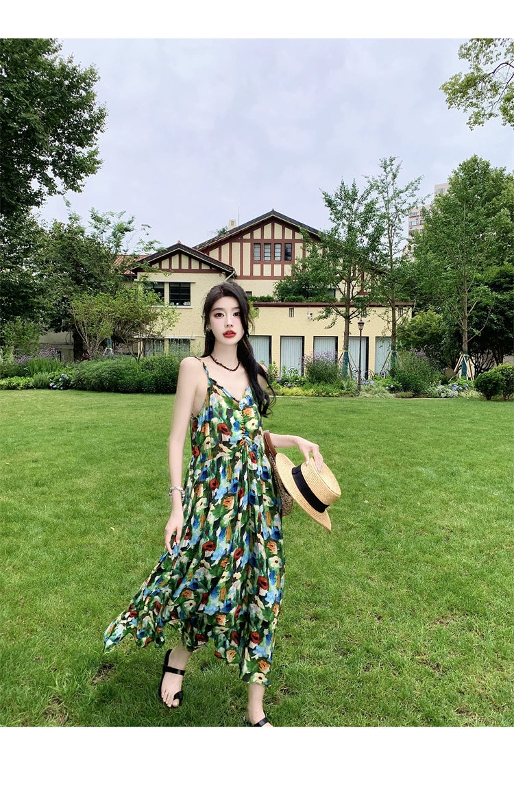 Fashion women's wear Bohemian Style Retro V-neck Oil Painting Printing Pleated Suspender Dress Seaside Vacation Elegant Beach Dress