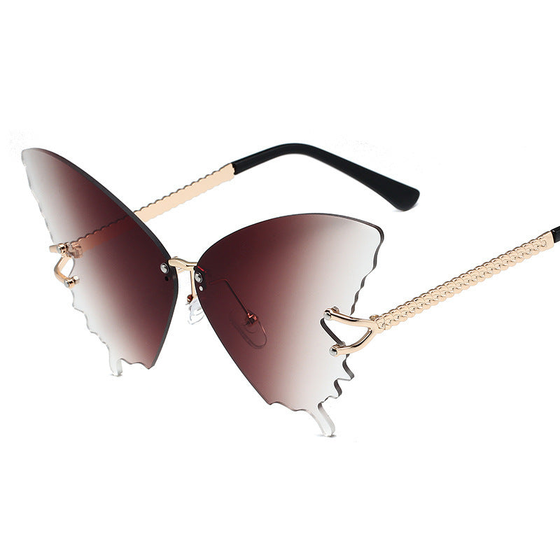 Women's fashion glasses 新款女士蝴蝶太阳镜时尚大框渐变色墨镜欧美潮流ins街拍太阳眼镜