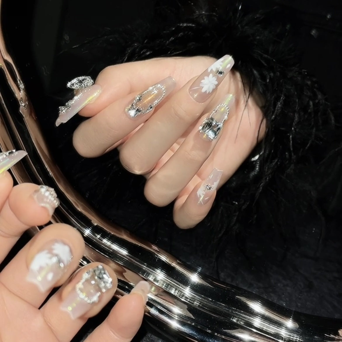 (reusable nail)Pink Tang Wears Nail, Pure Desire, Gentle and Elegant temperament, Fairy Flower, Transparent Rock Sugar Nail Beauty Product, Detachable