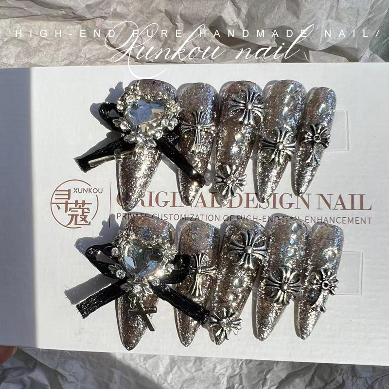 (Hand-Made Nail) Dark Style Crocker Heart Magic Mirror Mirror Nail Art Black Punk Love Heart Rhinestone Bow Hand Wear Nail Removal