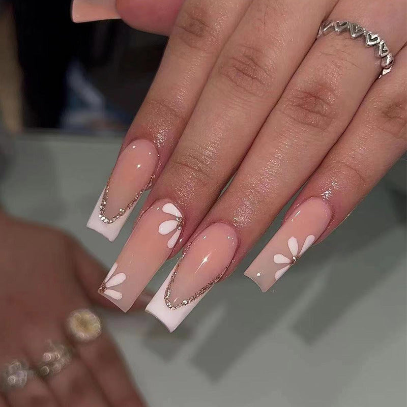 法式花瓣穿戴甲裸色nails 花朵跨境美甲片外贸假指甲长甲美甲贴片
