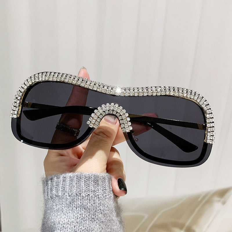 Women's fashion glasses 跨境新款镶钻太阳眼镜酷炫连体金属边朋克墨镜男欧美个性女搞怪