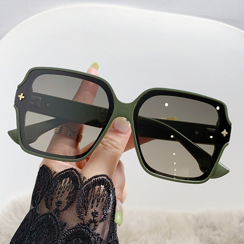 2023 New Fashion Square Frame Sunglasses Women's Small Fragrance Light Luxury Sunglasses Anti-UV Large Frame Versatile Glasses