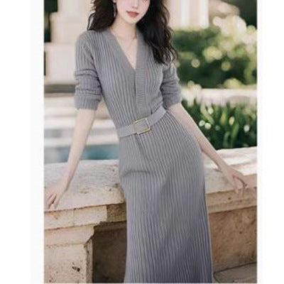 Free shipping Tattoo Korean early autumn wear Ankola red hall style waist V-neck sweater dress children 2024 new