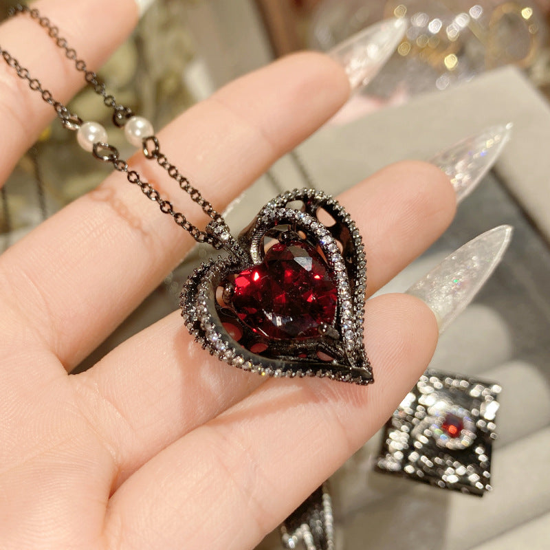 珠宝首饰山茶小众暗黑风嘻哈黑曜石系列项链镀金可开合设计鸽血红相片吊坠