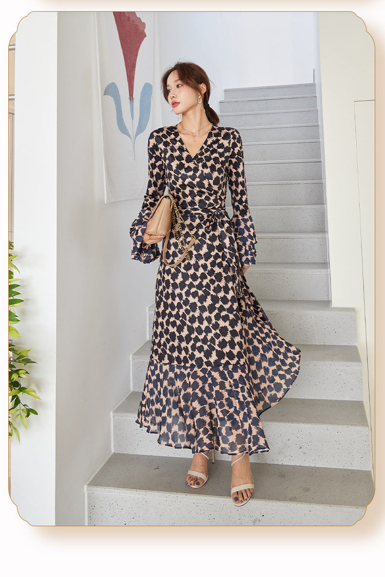 Fashion women's wear Small Red Lip Lantern Sleeve Collarless Long Dress One-Piece Elegant New Leopard Print Printed V-neck Lace-up Wrap Skirt