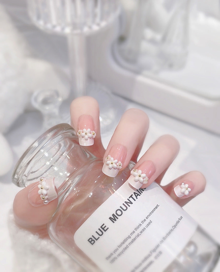 Fashion  nail New Fresh Sweet French Style Pearl Flower Nail Stickers Fake Nails Fresh Hand-Worn Armor A41