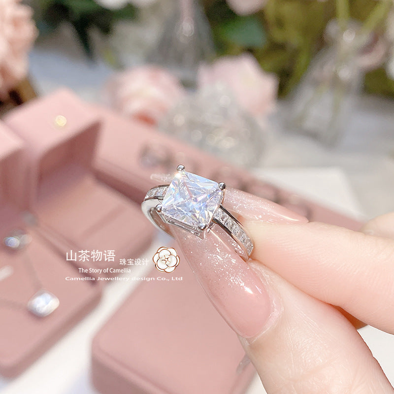 Camellia直播热卖百搭套装女镀金阿斯切爆闪方糖小众设计轻奢批发