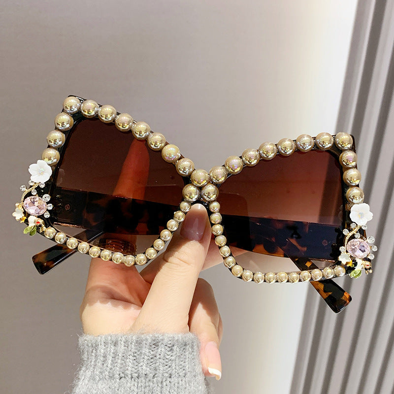Women's fashion glasses 欧美镶钻眼镜时尚墨镜女跨境不规则镶珍珠太阳镜大框蝴蝶结墨镜