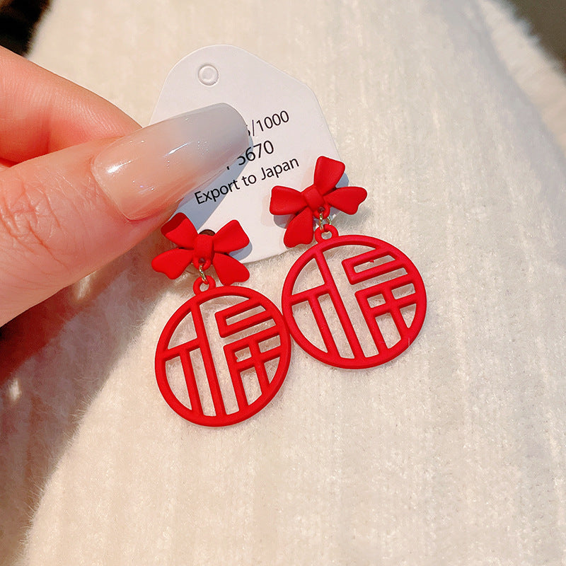 银针红色过年喜庆耳环甜美小众设计感耳钉高级感秋冬新年耳饰批发