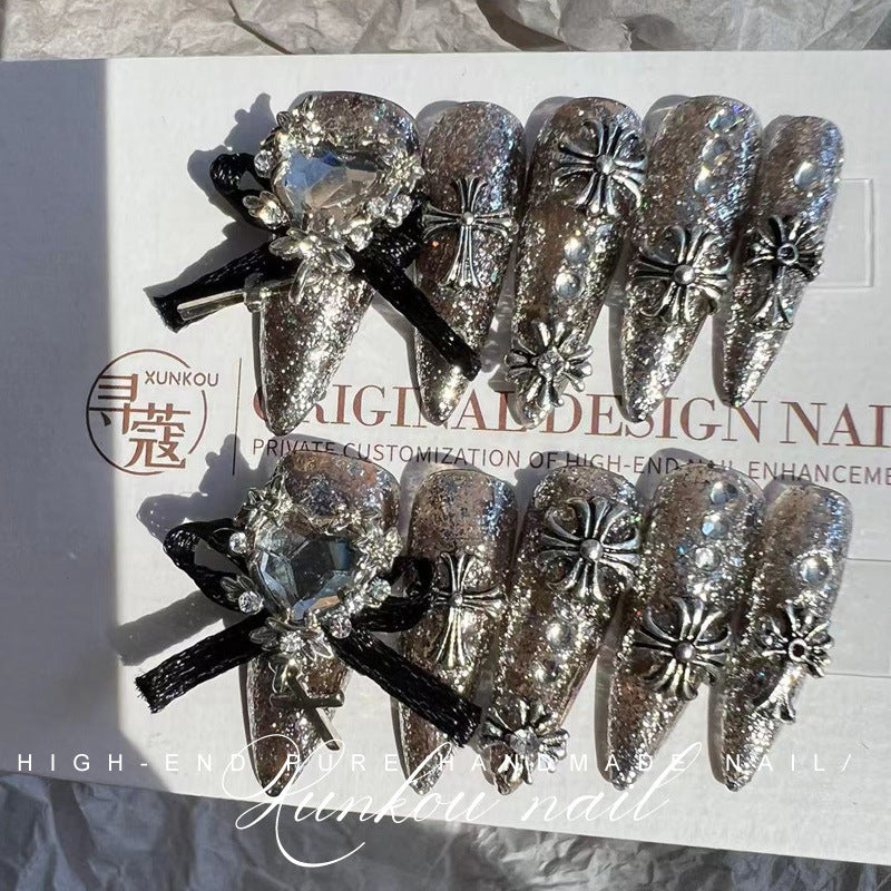 (Hand-Made Nail) Dark Style Crocker Heart Magic Mirror Mirror Nail Art Black Punk Love Heart Rhinestone Bow Hand Wear Nail Removal