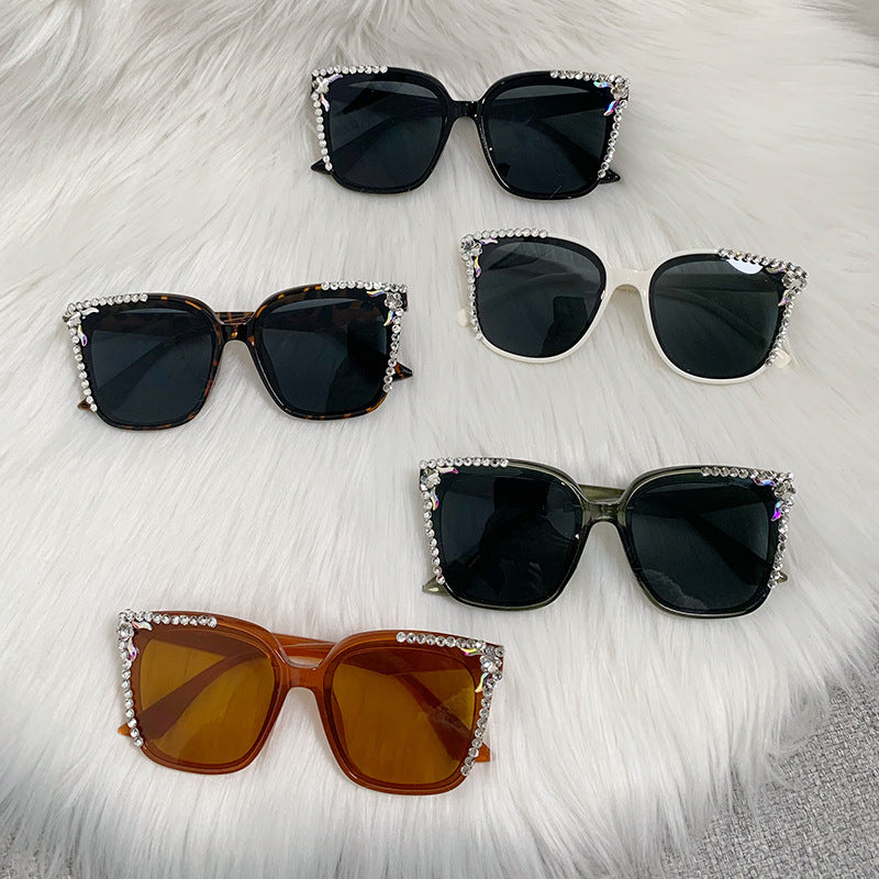 Women's fashion glasses 新款GM墨镜女网红同款直播爆款镶钻太阳镜时尚防紫外线太阳镜批发