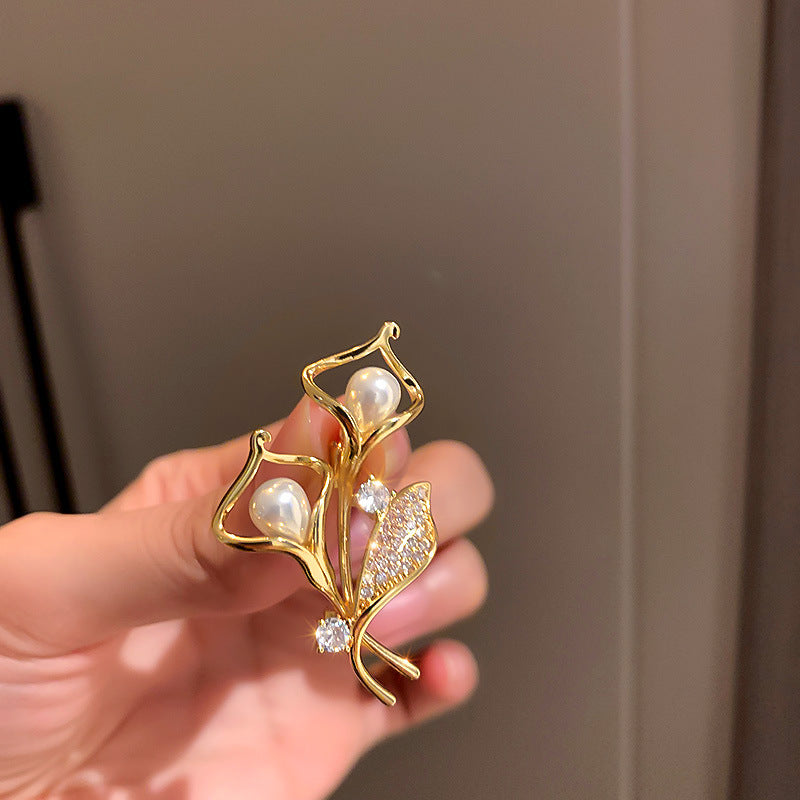 配饰胸针镶钻珍珠数字花朵胸针法式轻奢气质别针时尚小众高级感西装配饰女