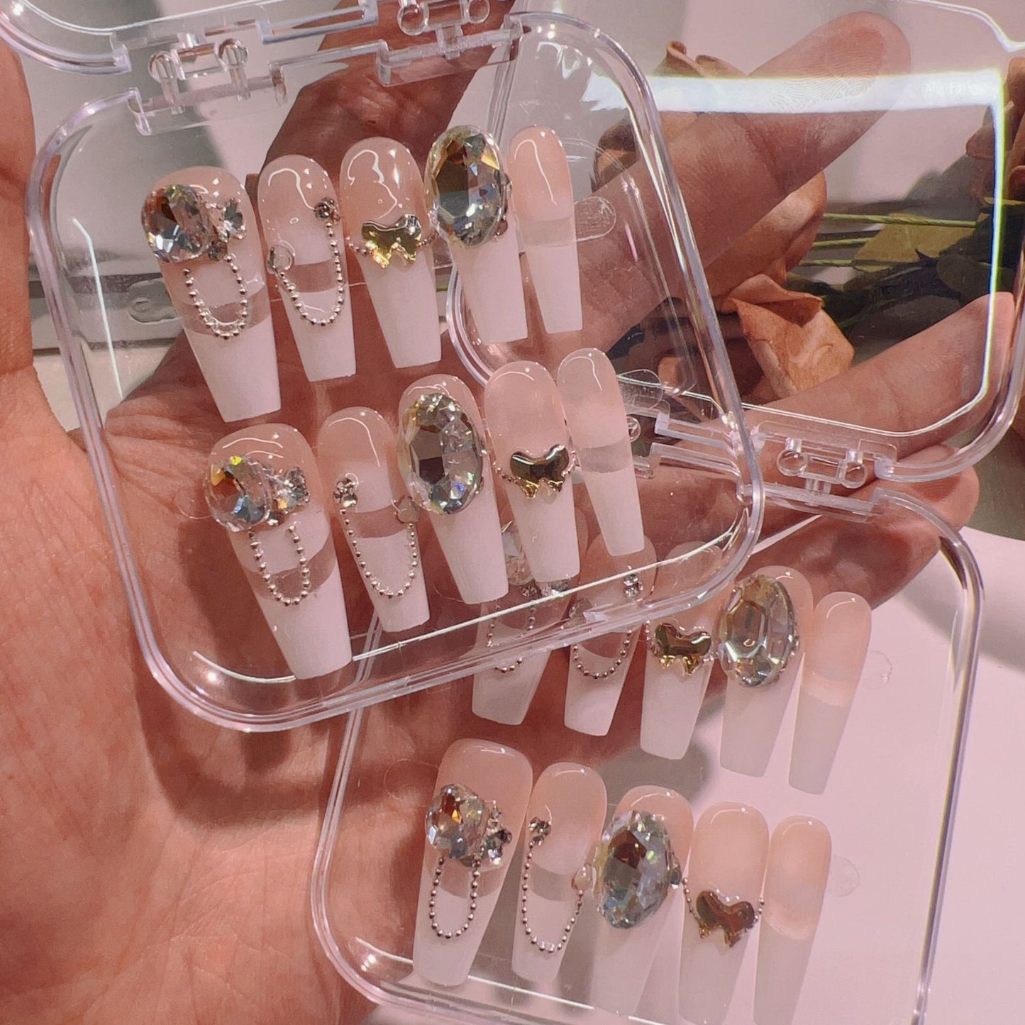 (Hand-Made Nail) French Spray Gun Gradient K9 Full Diamond Wear Armor Handmade Butterfly Autumn and Winter Love Detachable Nail Sticker