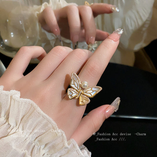 真金电镀微镶珍珠蝴蝶戒指法式轻奢小众食指戒时尚高级感手饰批发