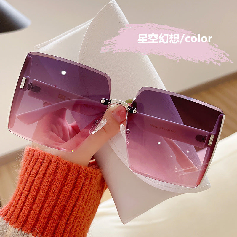 Women's fashion glasses 跨境墨镜女士高级感ins2022年新款防晒防紫外线大脸显瘦太阳眼镜