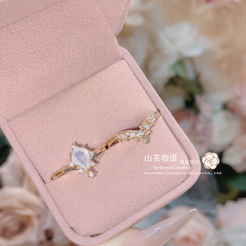 Camellia跨境经典两件套活口指环 镀金微镶月光石皇冠双层戒指女