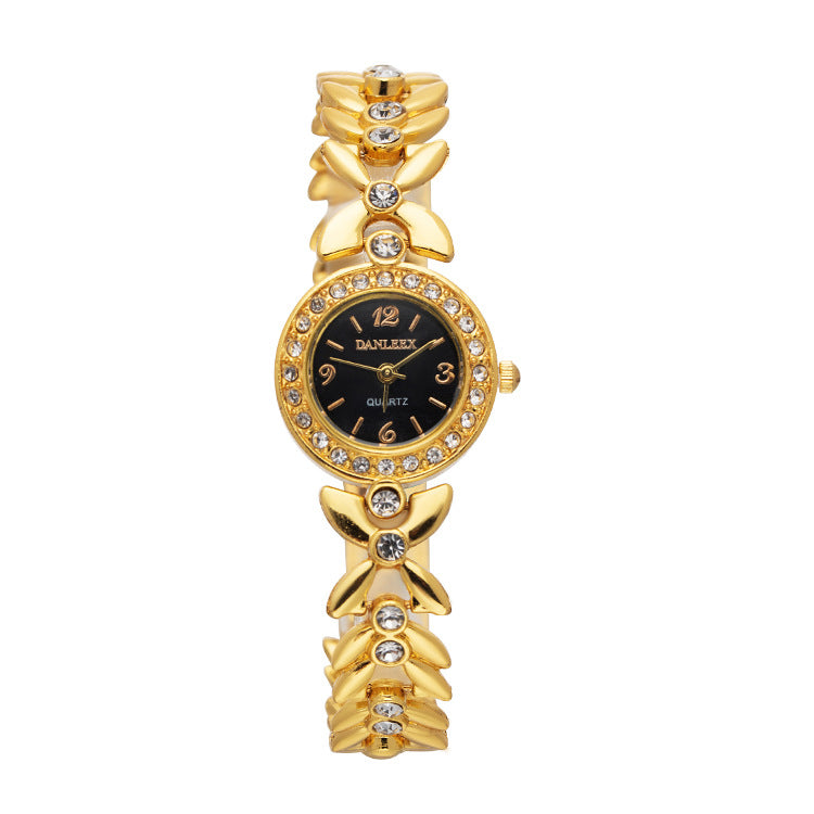 Fashion women's watchFashion Trend Ladies Fashion Watch European Style Popular Elegant Quartz Watch Women's Rhinestone Bracelet Band Watch 5776