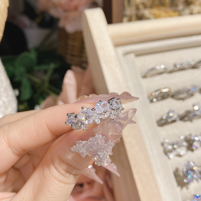 山茶璨若星河婚戒系列 镀18K金镶璀璨火彩3A锆 INS百搭活口戒指女
