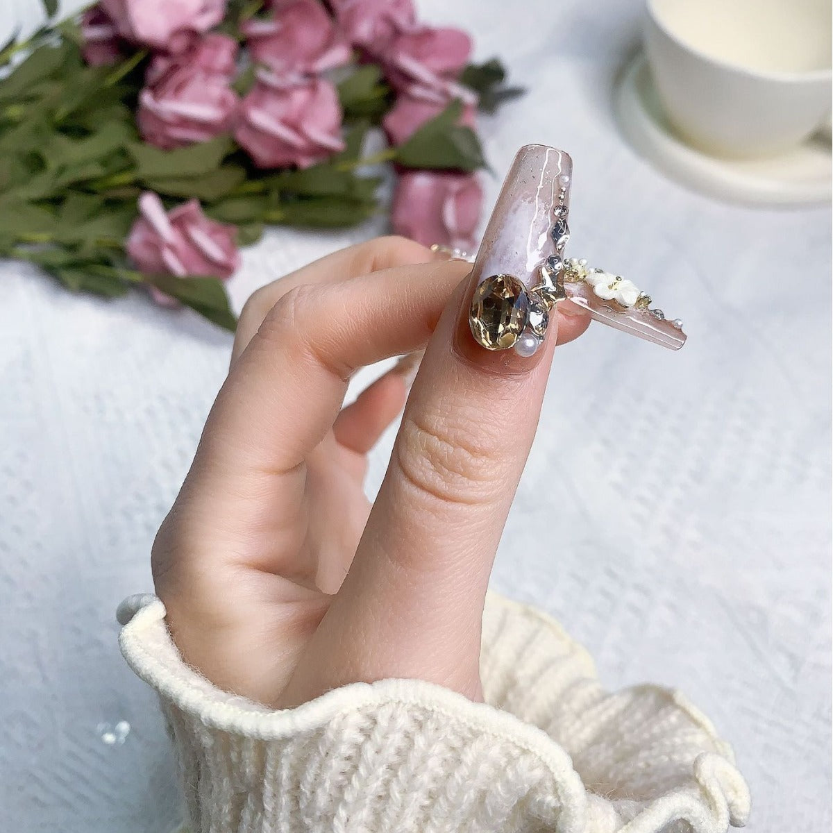 (Hand-Made Nail) Heavy Industry Handmade Wear Nail Maillard Light Luxury Bow Pile Rhinestone Flash Autumn and Winter Nail Wear Nail Sticker