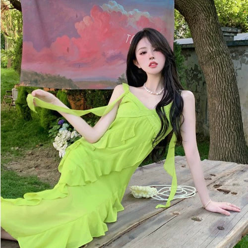 Fashion women's wear French Style Green Suspenders Dress Women's Summer V-neck Elegant Ruffle Waist-Tight Seaside Vacation Beach Dress
