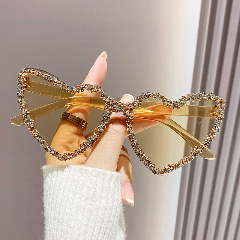 Women's fashion glasses 糖果色爱心镶钻太阳镜女士欧美潮流桃心无框海洋镜片派对墨镜