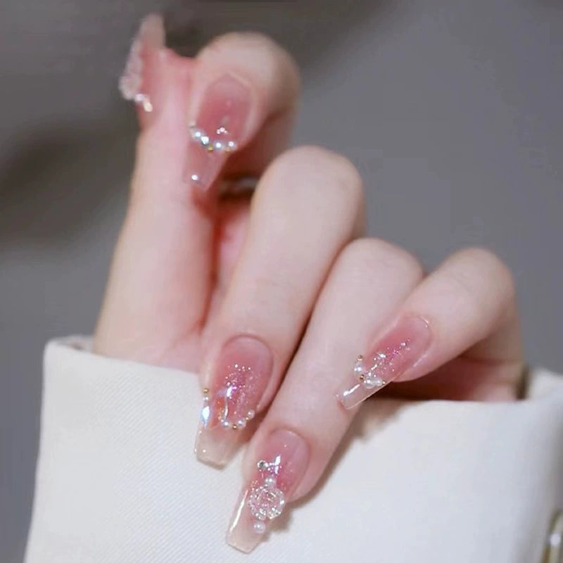 (Hand-made nail) French nail armor long black small fragrance simple white high-grade sense nail piece bride pregnant woman finished product.