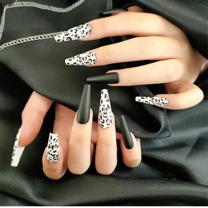 (Hand made nail) European and American style ballet long style nail patch fake nail product nail patch detachable and reusable for wearing nails