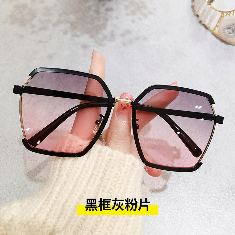 Women's fashion glasses2022年新款时尚墨镜女士防紫外线潮太阳眼镜大脸显瘦海边网红款夏