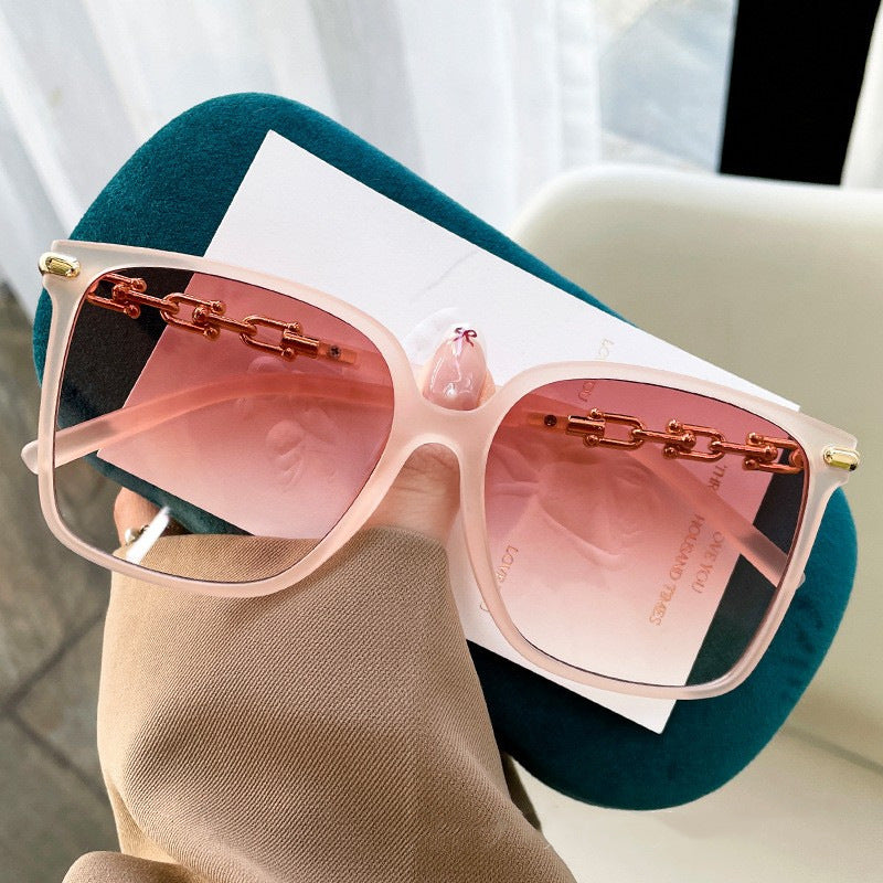 2024 Square frame chain mirror legs, high-end sense, fashionable and trendy women's sunglasses, cross-border European and American minimalist internet famous sunglasses