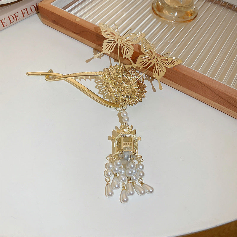 红色植绒花朵流苏发夹2023新款高级感抓夹甜美百搭头饰发饰批发女