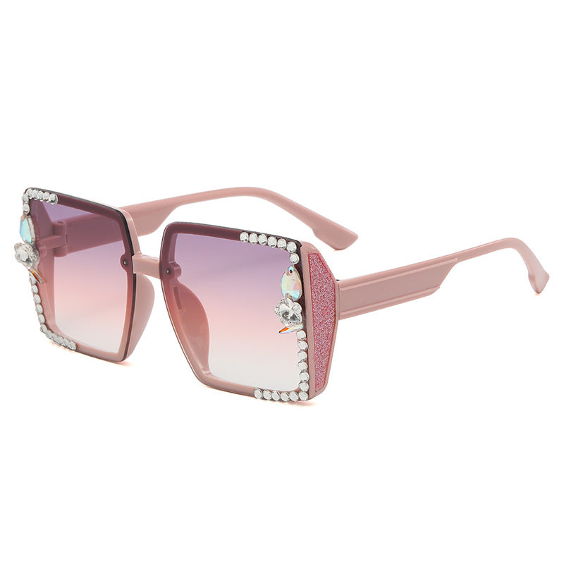 Women's fashion glasses 2023跨境新款镶钻太阳镜潮流韩版眼镜时尚街拍大框网红方框墨镜