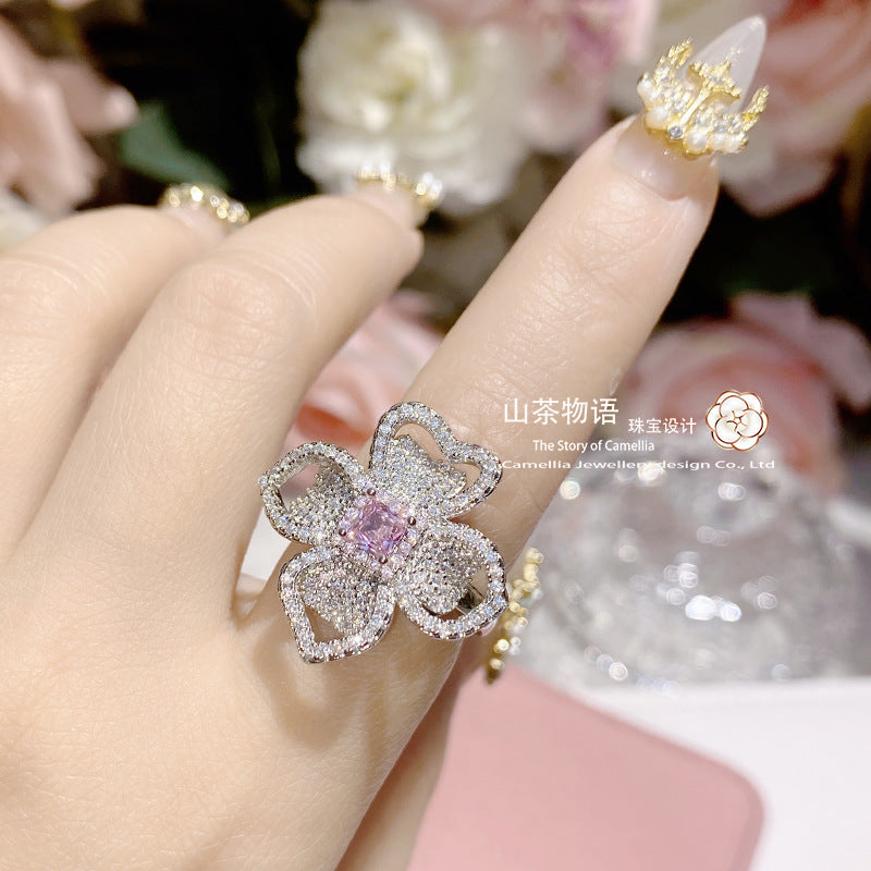 Camellia洛丽塔粉钻幸运四叶草戒指女 轻奢高级设计闪钻百搭指环