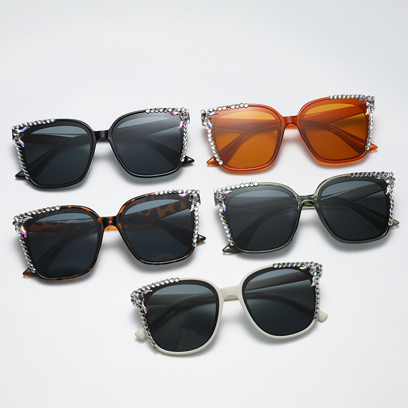 Women's fashion glasses 跨境GM墨镜女网红同款直播爆款镶钻太阳镜时尚防紫外线太阳镜批发
