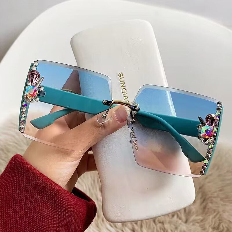 Women's fashion glasses 镶钻太阳镜女士欧美大框跨境侧边闪亮点高级感墨镜女遮阳防紫外线