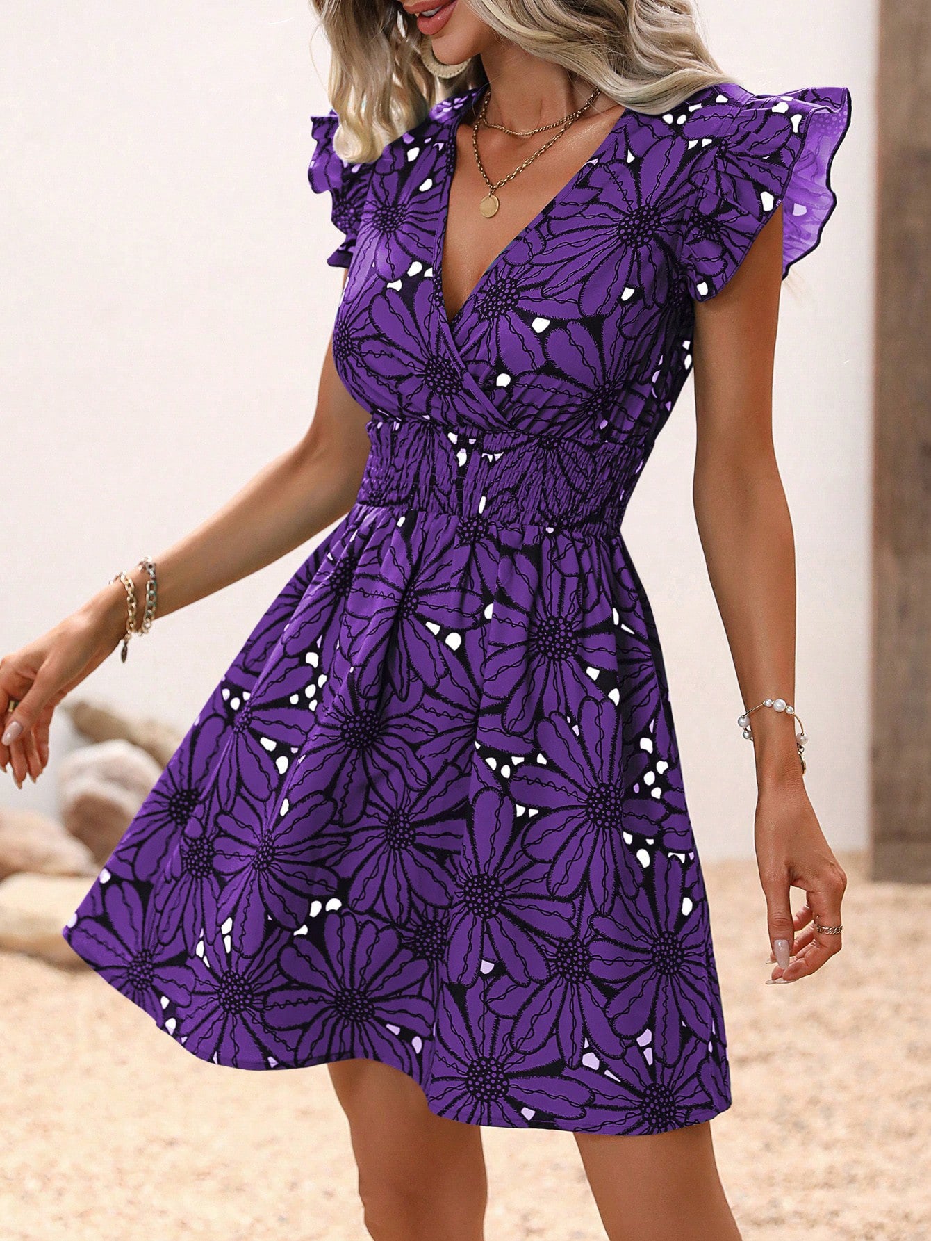 Fashion women's wear Summer 2024 Cross-Border Foreign Trade V-neck Tight Waist Sexy Large Flower Ruffled Sleeveless Dress