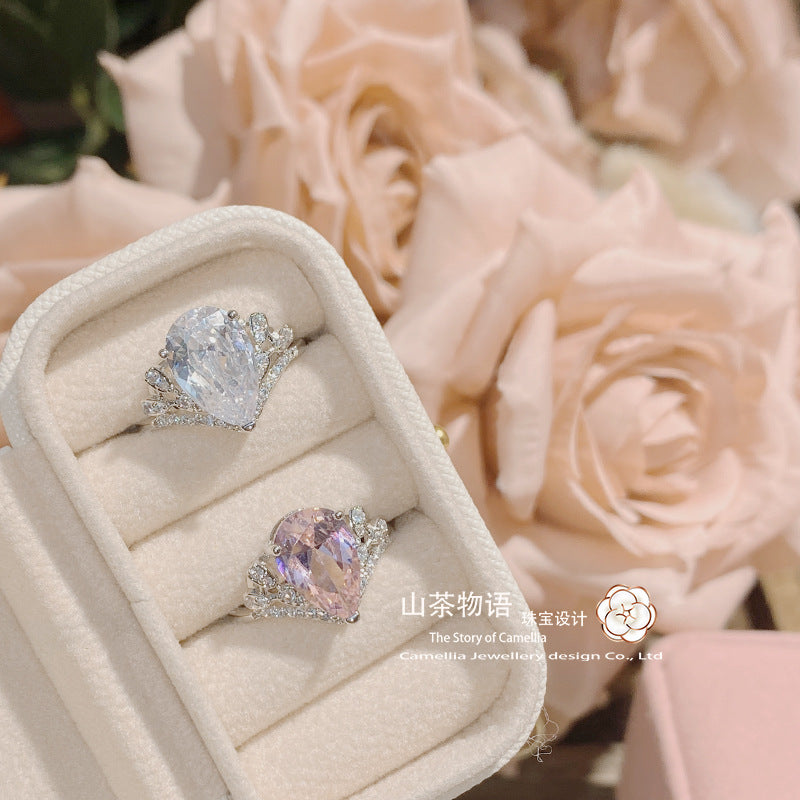 Camellia欧美夸张富婆轻奢水滴8×12克拉戒指女 5A锆精致皇冠指环