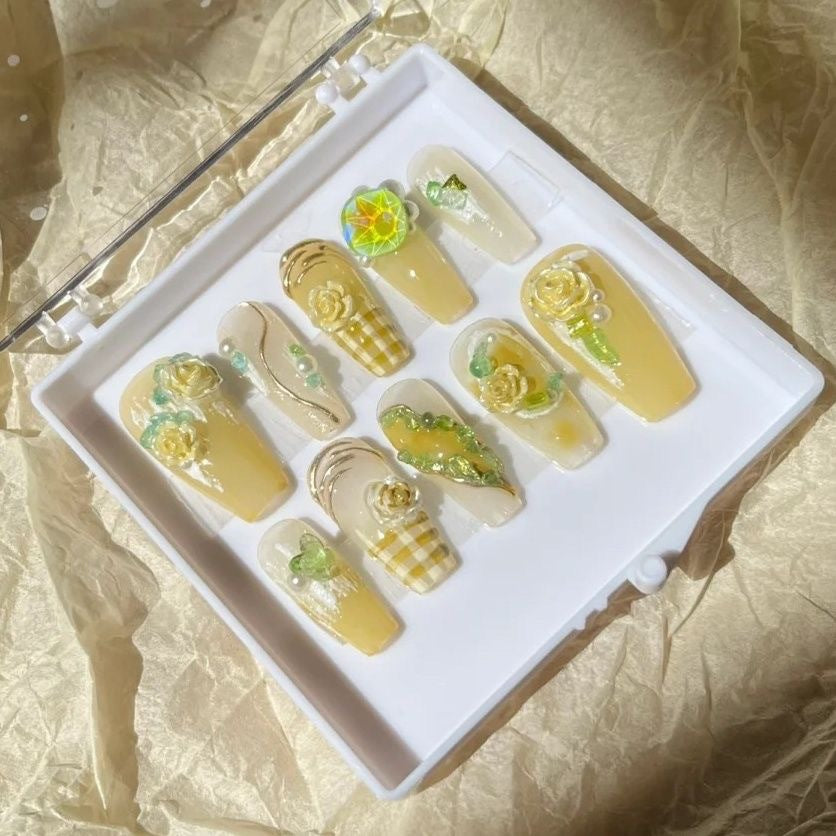 (Hand-Made Nail) Miss Meow Hand-Worn Armor Popular Recommend Creamy Green Plaid Camellia Nail Stickers Finished Product Wholesale