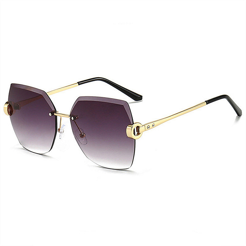 Women's fashion glasses 2024 新款跨境钻石切边女士太阳镜时尚眼镜开车驾驶防紫外线大墨镜