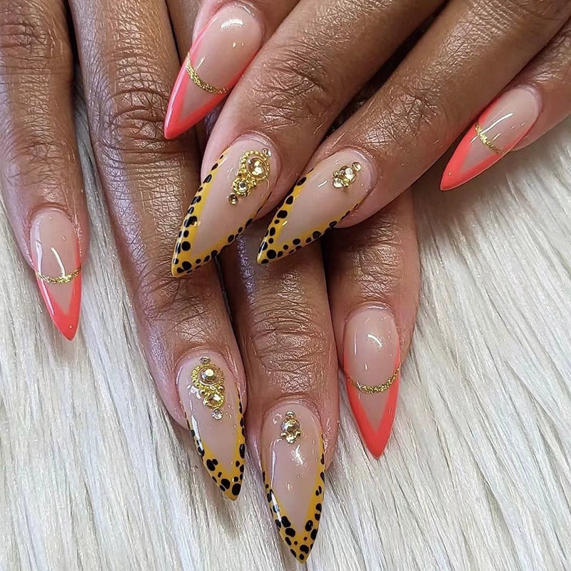 (Hand-made nail) super long hot girl wears nail chips, glitter nail patches, fake nail stickers, and finished products, sexy and exaggerated, European and American style wearables
