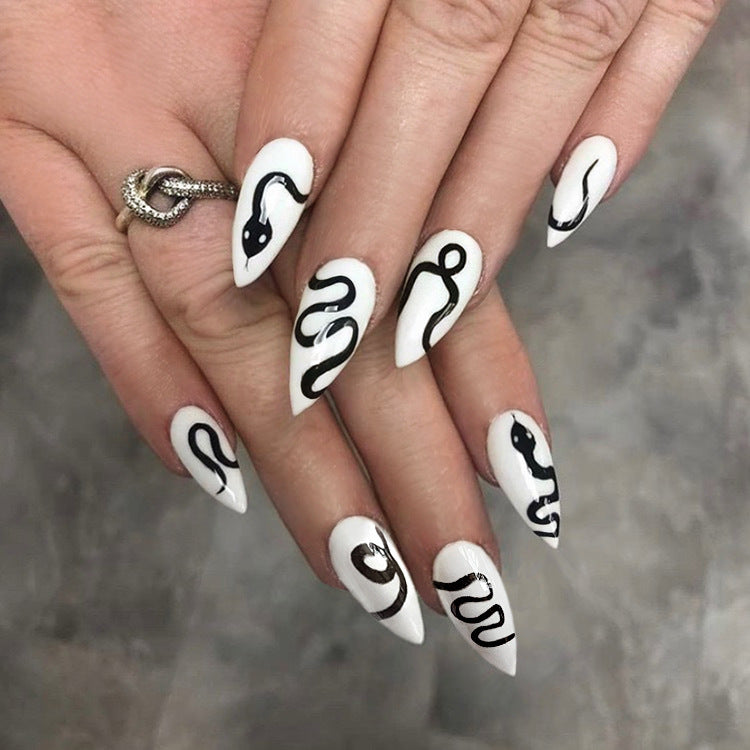 Fashion  nail Manicure European and American Dark Snake Flame Fake Nail Tip Wear Nail Stickers Finished Product Nail Tip Stickers 24 Pieces Manufacturer Sales