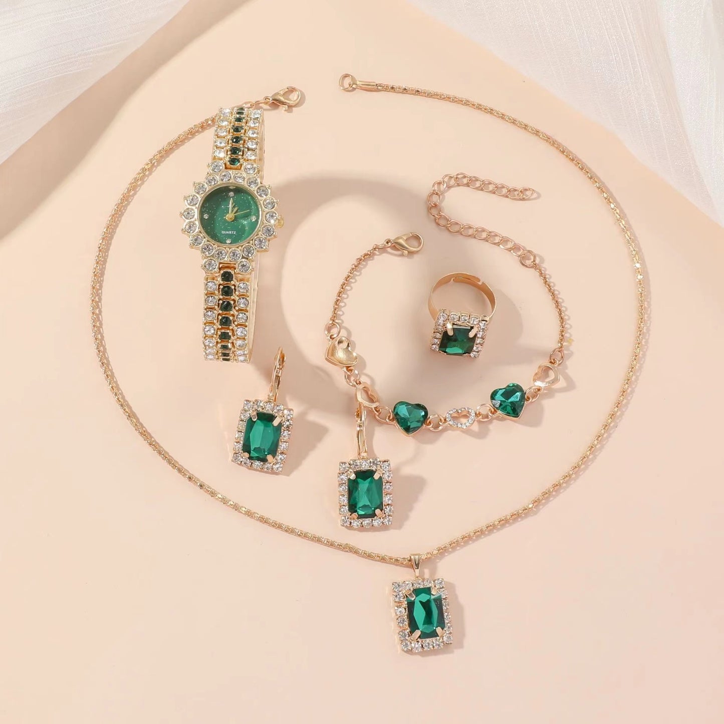 Fashion women's watchSmall Green Watch Women's Steel Belt Quartz Watch Five-Piece Ring Suit Gift Box Gift Watch Cross-Border Hot Sale Fashion Watch