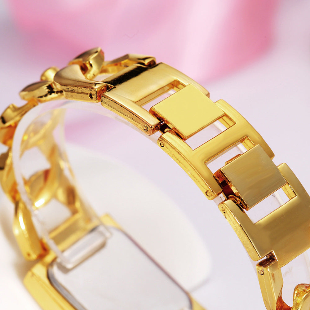Fashion women's watchCross-Border Hot Women's Square Diamond Light Luxury Minority Quartz Watch Casual Bangle Bracelet Stainless Steel Women's Watch