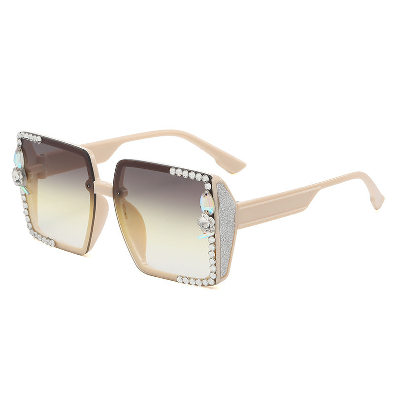 Women's fashion glasses 2023跨境新款镶钻太阳镜潮流韩版眼镜时尚街拍大框网红方框墨镜
