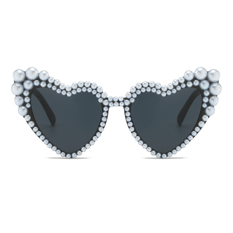 Women's fashion glasses 2023跨境大框架歪心欧美镶珍珠太阳镜桃心爱心女士墨镜防紫外线