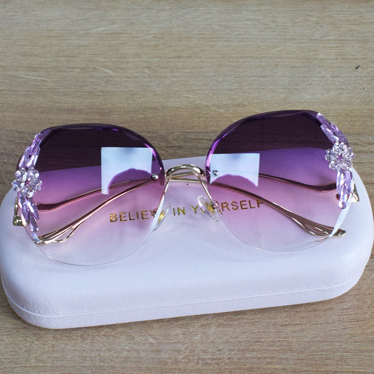 Women's fashion glasses 2022跨境新款渐变镶钻无边框太阳镜女圆脸墨镜个性墨镜脸长脸方脸