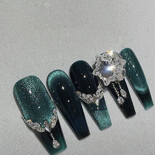 (Hand-Made Nail) Dark Green Gatling Hand-Worn Nail New Dark Dark Green Cat's Eye Zircon Retro High-Grade Finished Product Nail Stickers