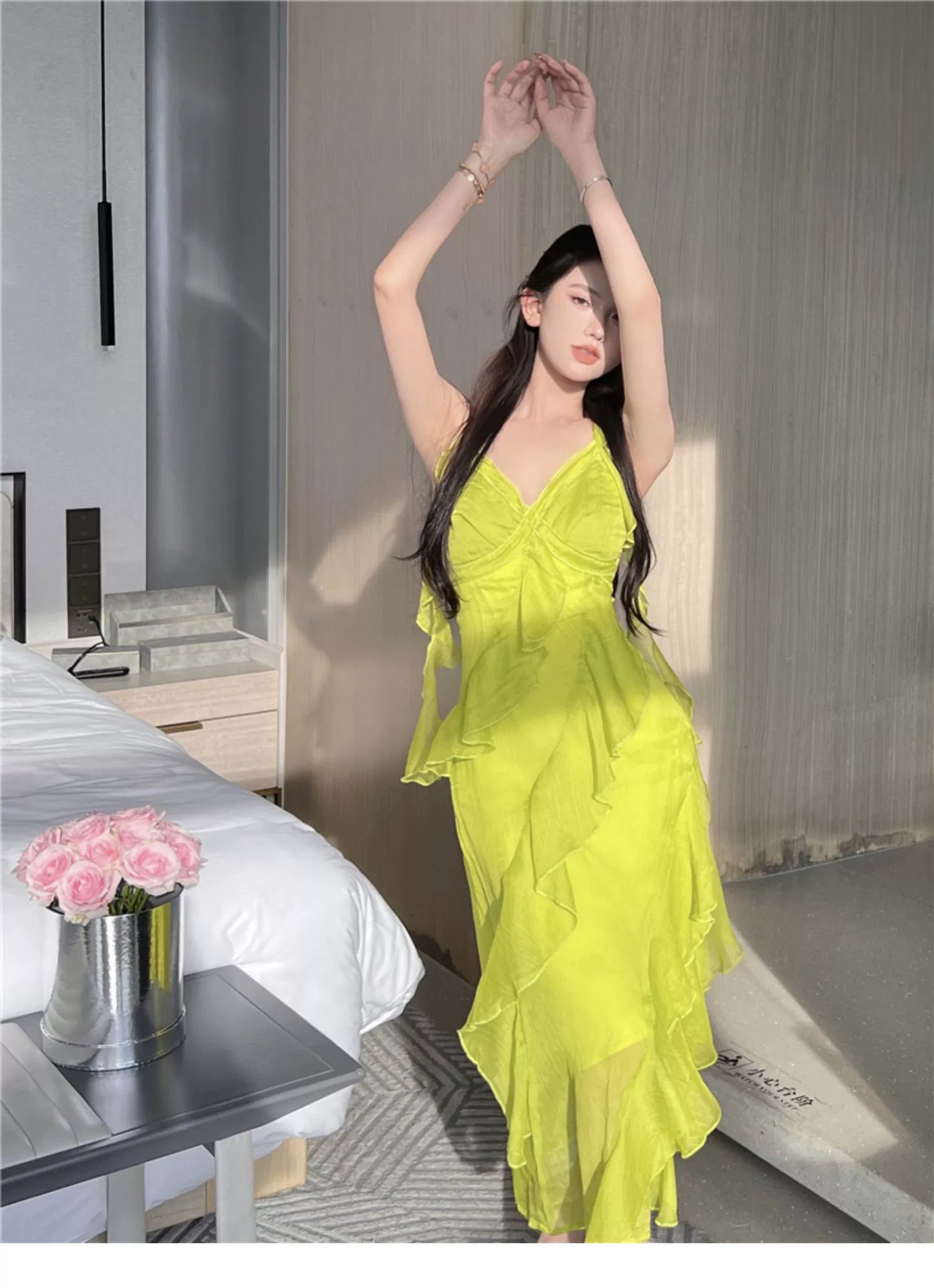 Fashion women's wear Tea Break Is Very Beautiful Spaghetti-Strap Ruffle Dress Design Sense Niche Super Fairy Two-Piece Suit Vacation Fairy Long Skirt